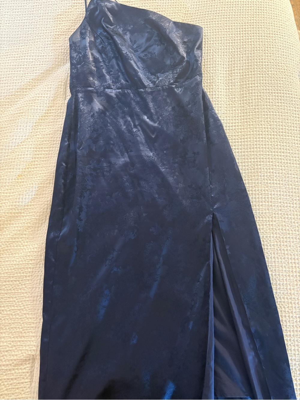 Lulu's Navy One-Shoulder Jacquard Evening Gown